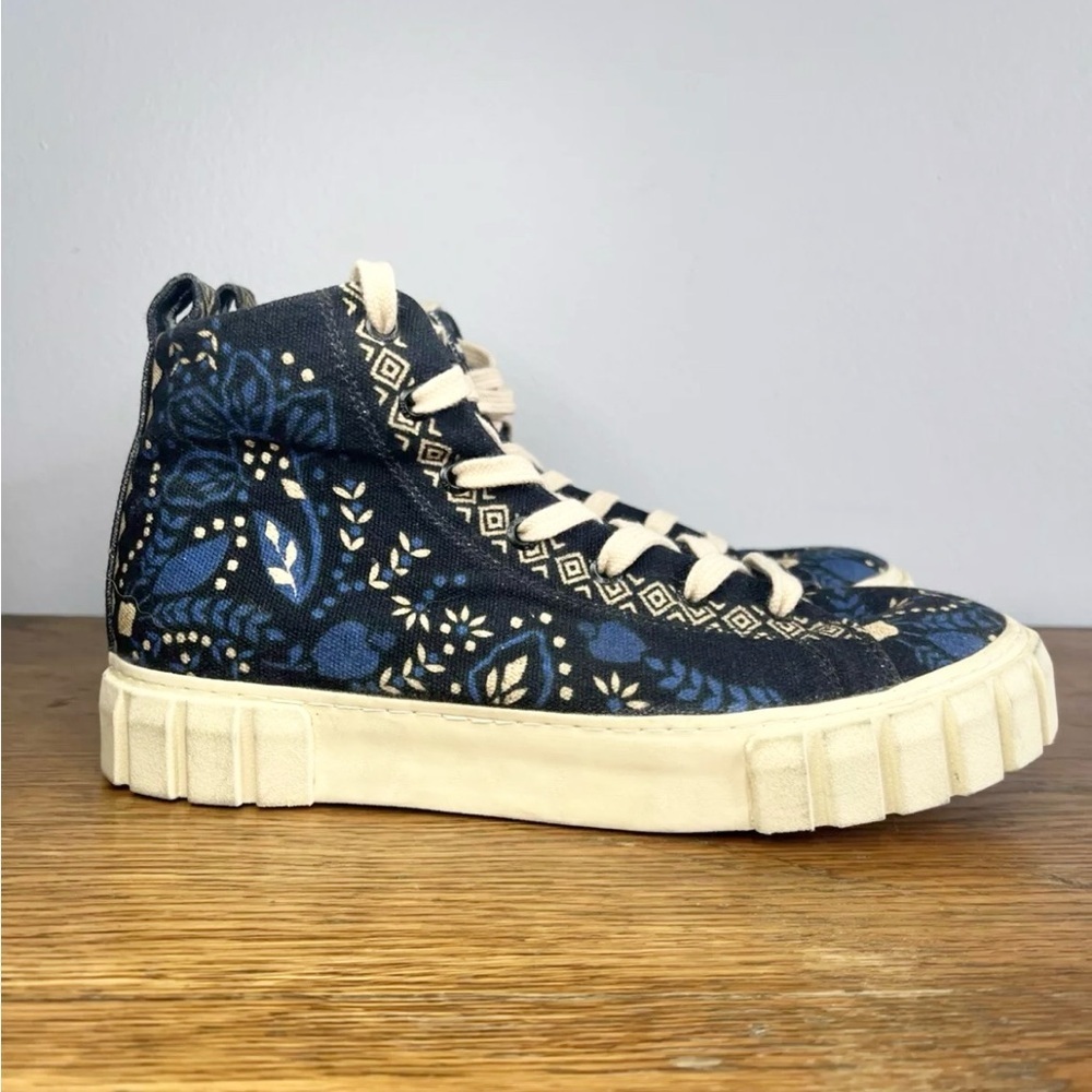 FARM Rio Navy Floral High-Top Sneakers with Cream Laces - Picture 2 of 8